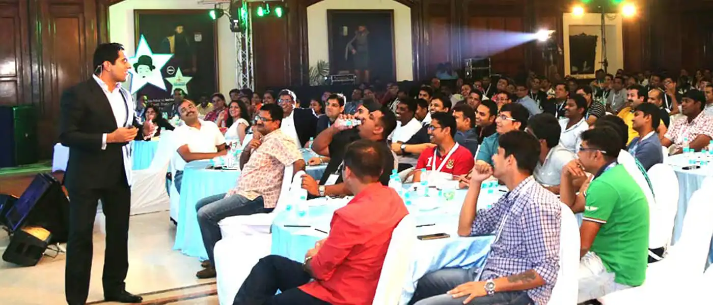 Simerjeet Singh, the dynamic Indian motivational speaker, captivates the audience 