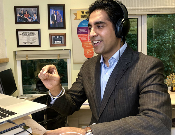 Simerjeet Singh, the best virtual motivational speaker in the world
