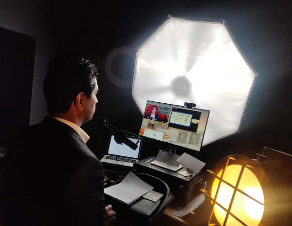Professional studio of Virtual motivational speaker Simerjeet Singh.